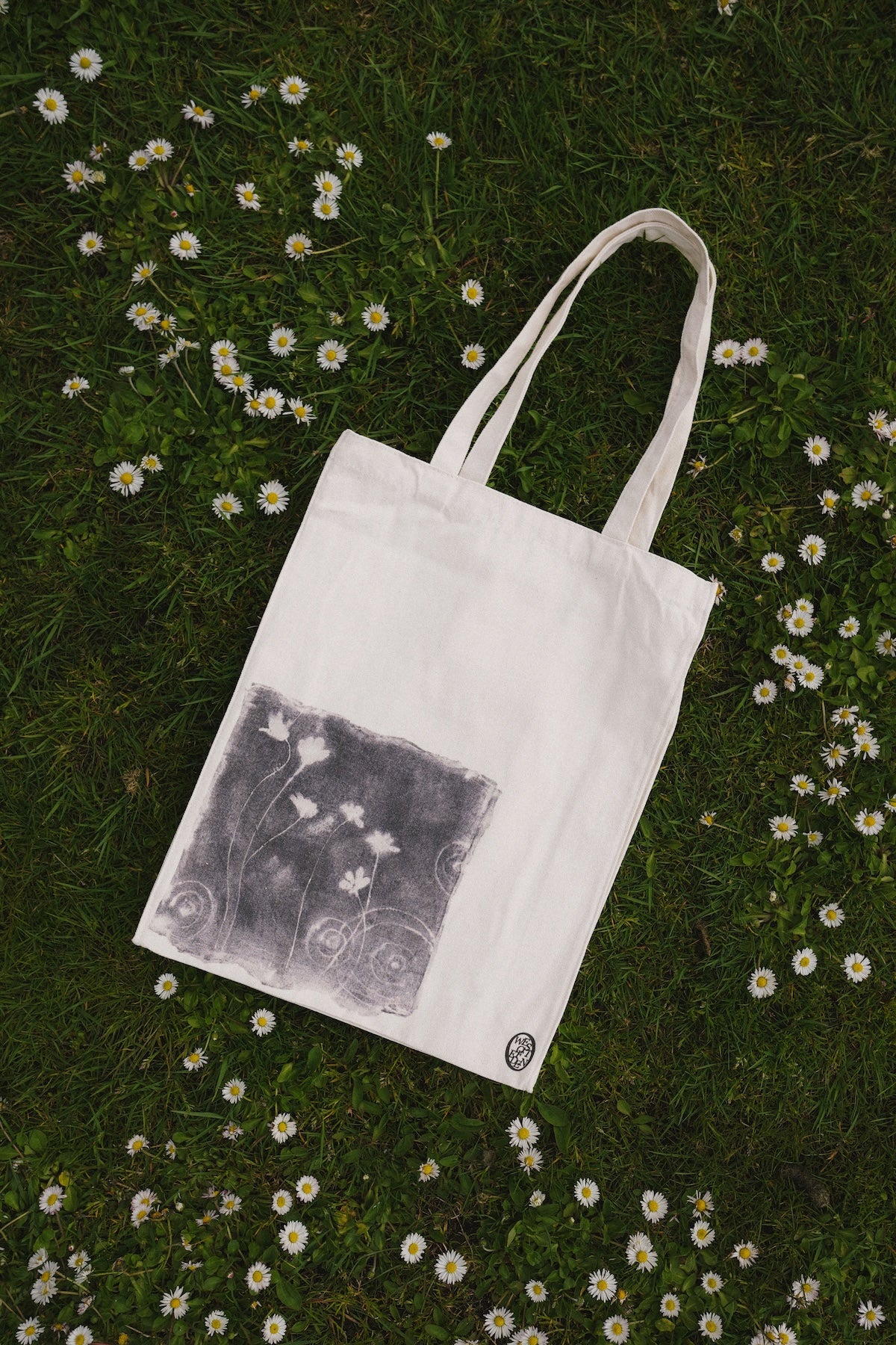 "lights" Tote